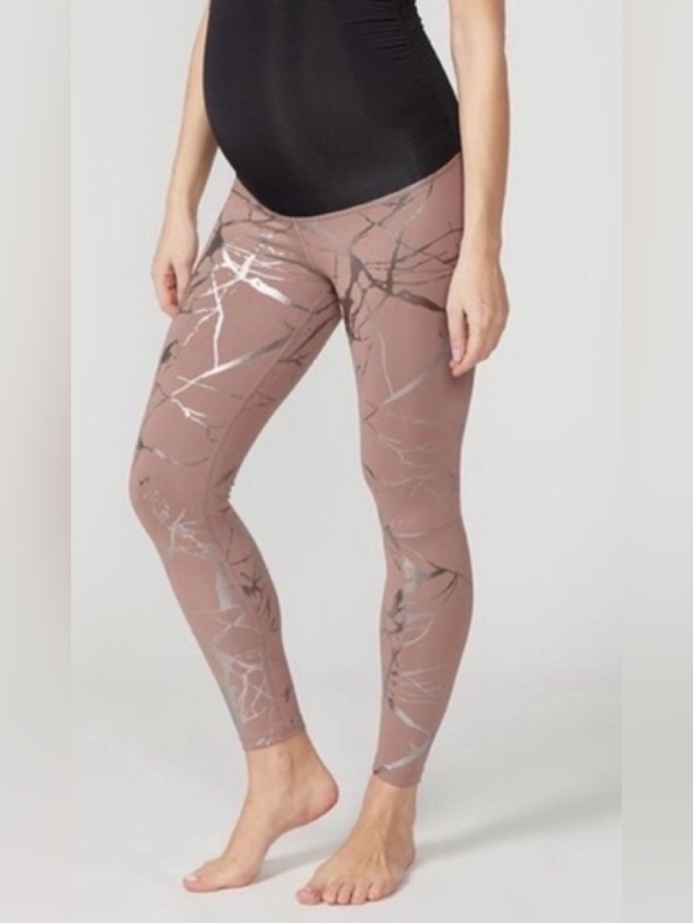Beyond the Bump Maternity Leggings By Beyond Yoga Medium